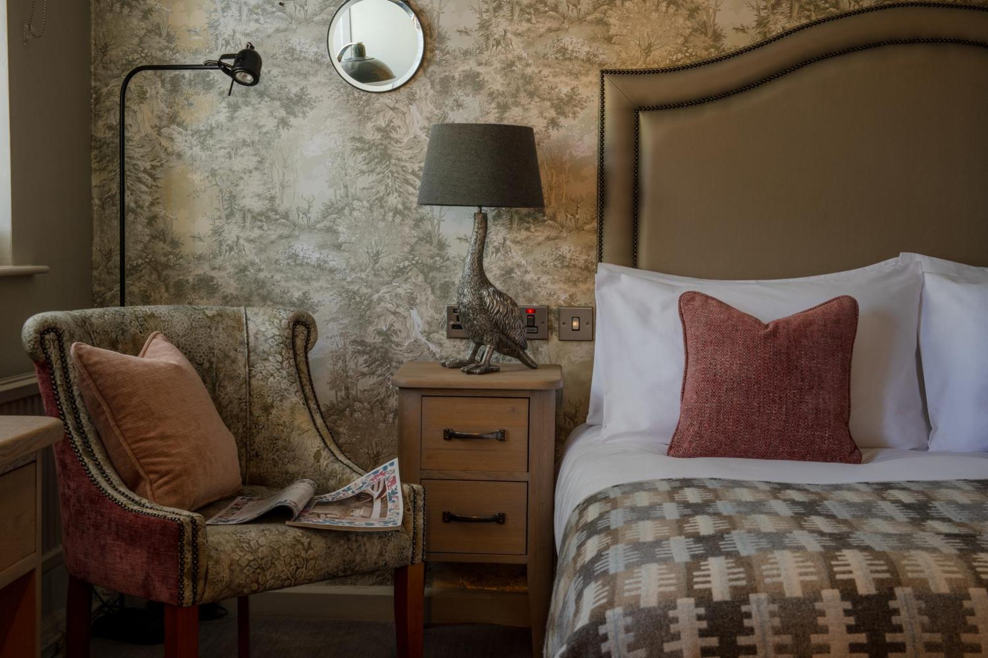 The Millstone, Mellor 5* Блэкберн