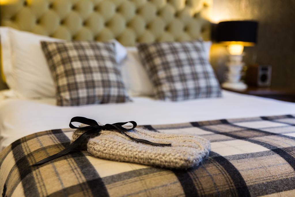 The Millstone, Mellor 5*
