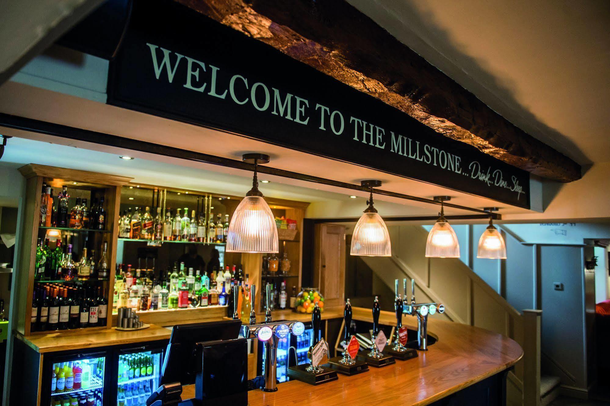 The Millstone, Mellor Отель Блэкберн
